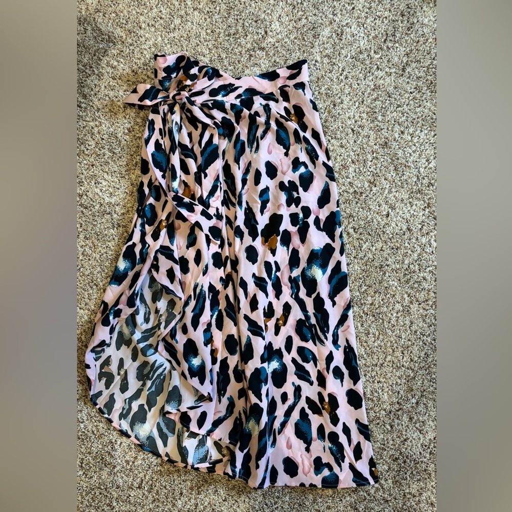 Stylish Pink Leopard Print Wrap Skirt